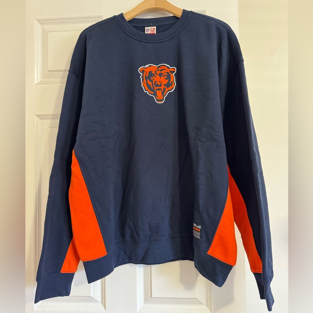 Bears Men's Navy and Orange Sweater